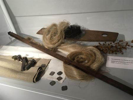Dresses - 250 Jahre Mode - Die Ausstellung im Historischen und Völkerkundemuseum in St. Gallen